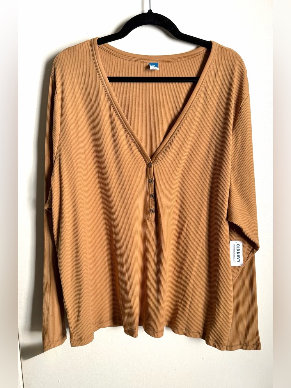 Old Navy 🤎Ribbed Henley Long-Sleeve Top in 🤎Camel Brown